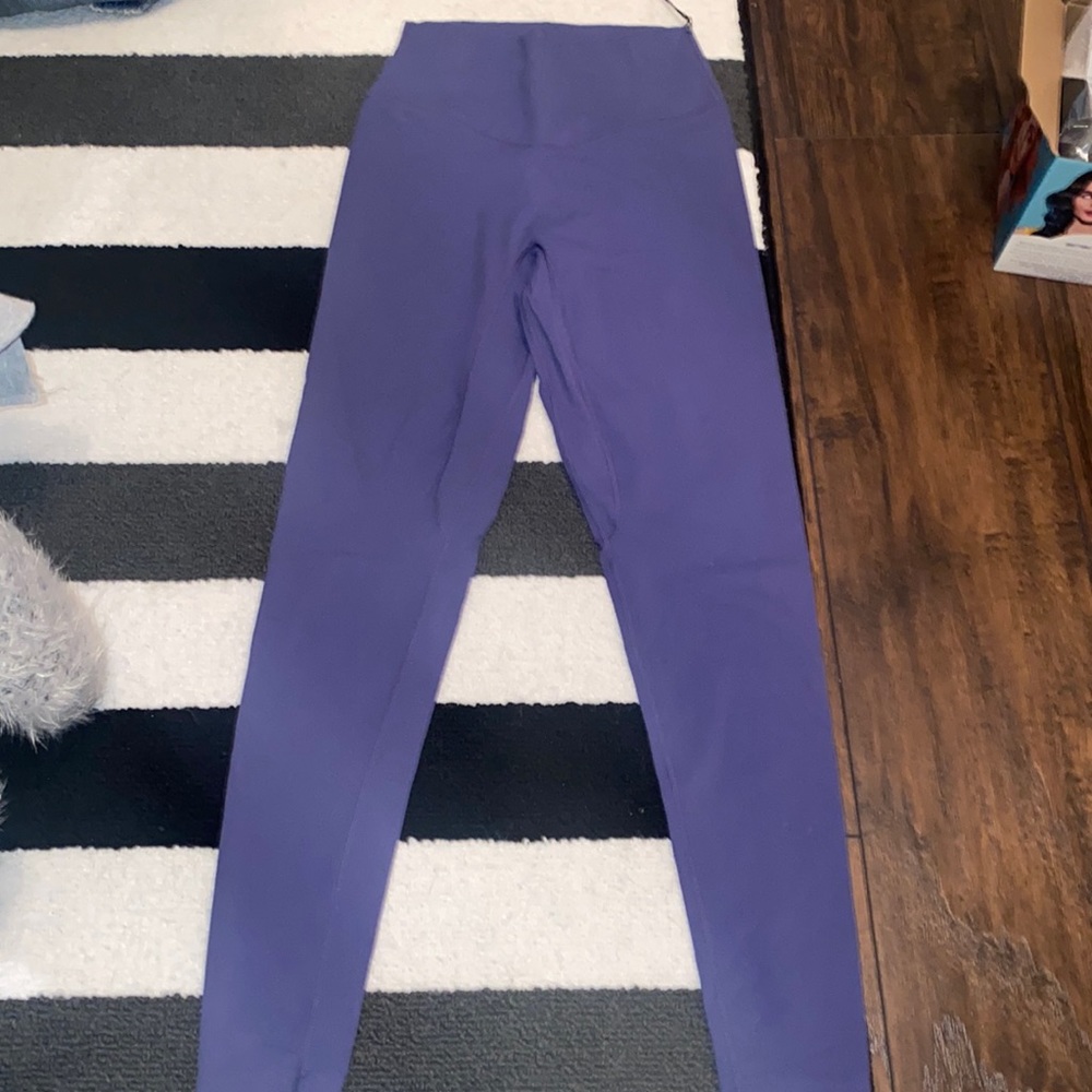Balance athletica sapphire leggings size small
